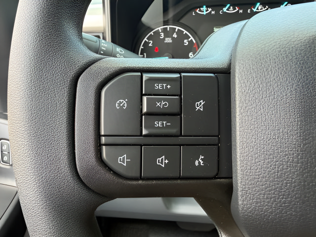 New 2026 Ford F250 XL w/ FX4 Off-Road Package AWD/4WD image 14