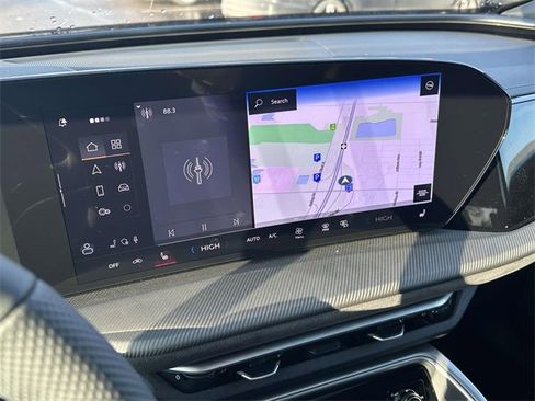 New 2025 Audi SQ5 Premium Plus image 11