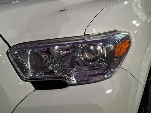 Certified 2023 Toyota Tacoma SR image 14