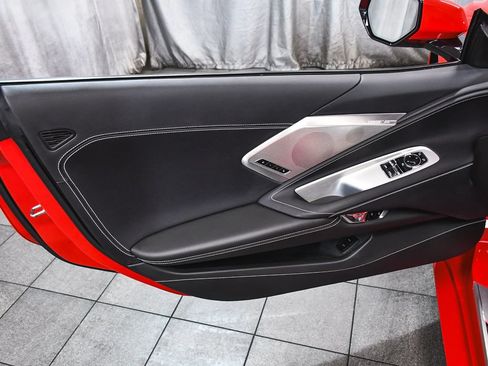 Used 2023 Chevrolet Corvette Stingray Preferred Cpe RWD image 11