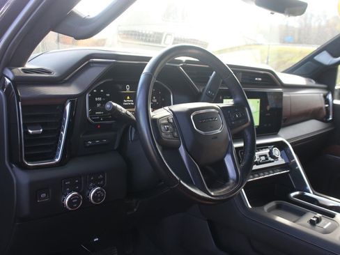 Used 2024 GMC Sierra 2500 Denali Ultimate w/ Max Trailering Package image 18