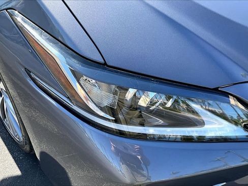 Used 2021 Lexus ES 300h w/ Premium Package FWD image 26