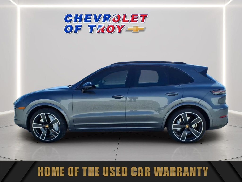 Used 2021 Porsche Cayenne Turbo AWD/4WD image 4