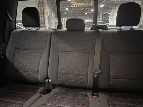 Used 2022 Ford F150 XLT w/ Equipment Group 302A High image 21