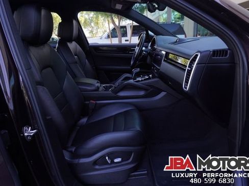 Used 2020 Porsche Cayenne AWD/4WD image 92