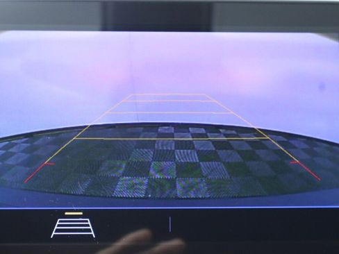 Used 2020 Chevrolet Malibu LS w/ Driver Confidence Package image 19