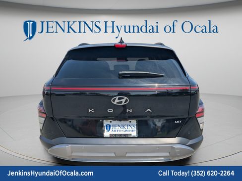 New 2026 Hyundai Kona Limited FWD image 5