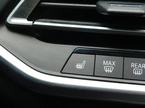 Used 2019 BMW X5 xDrive40i w/ Convenience Package image 38