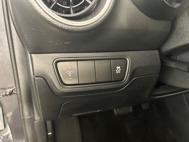 Used 2023 Kia Forte LXS FWD image 18