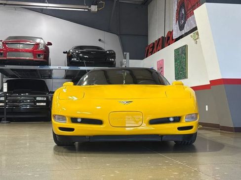 Used 2003 Chevrolet Corvette Convertible w/ Preferred Equipment Group1 RWD image 38