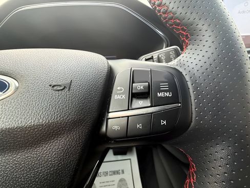 Used 2025 Ford Escape ST-Line Select AWD/4WD image 21