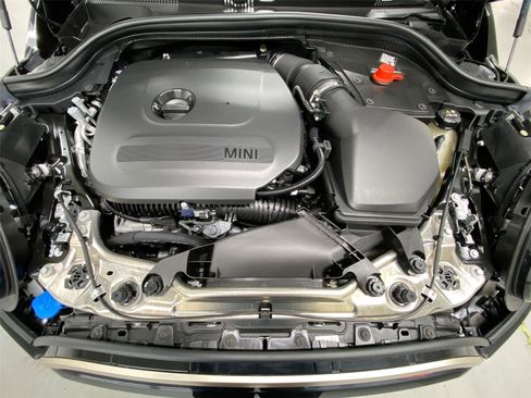 Certified 2025 MINI Cooper S image 22