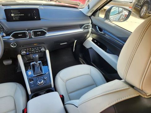 New 2025 MAZDA CX-5 AWD 2.5 S w/ Premium Plus Pkg image 12