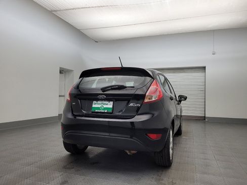 Used 2017 Ford Fiesta SE w/ Equipment Group 201A image 7