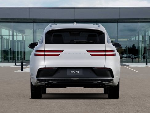 New 2027 Genesis GV70 2.5T Select AWD/4WD image 7