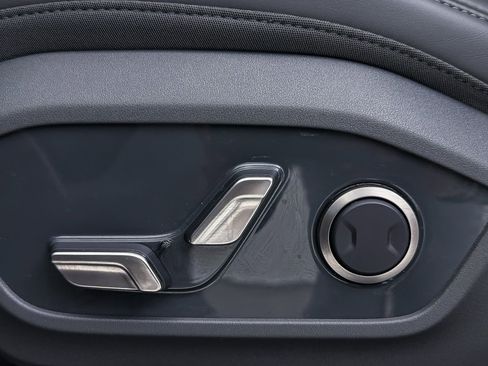 Used 2024 Kia EV9 Light Long Range image 21