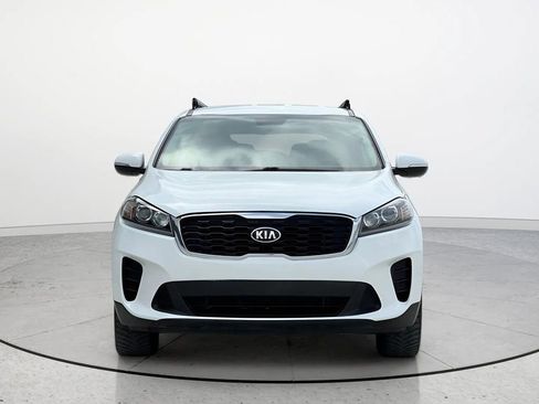 Used 2020 Kia Sorento FWD V6 image 4