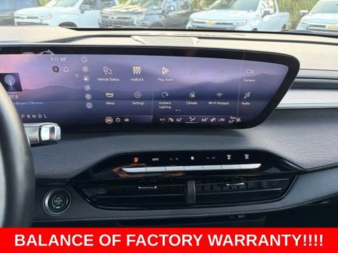 Used 2025 Buick Enclave Sport Touring FWD image 23