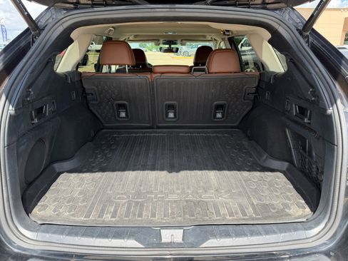 Used 2020 Subaru Outback Touring w/ Popular Package #2 AWD/4WD image 33