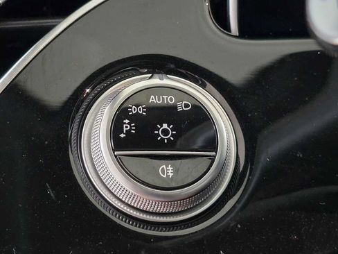 Certified 2025 Mercedes-Benz E 350 4MATIC Sedan image 29