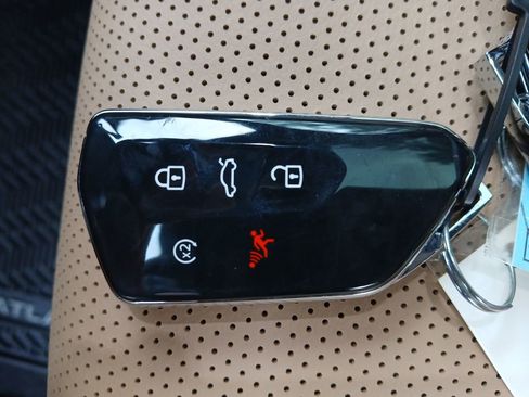 New 2026 Volkswagen Atlas Cross Sport SEL R-Line image 29