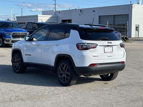 New 2026 Jeep Compass Limited image 4