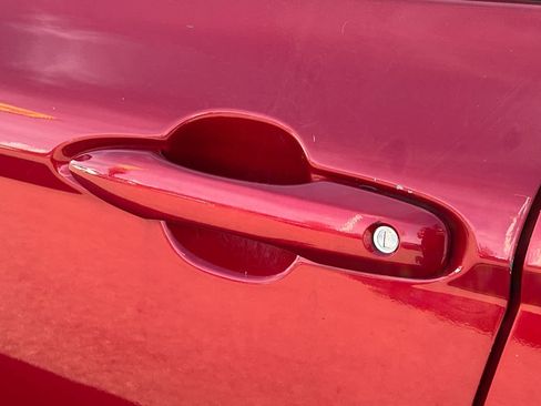 Used 2022 Toyota Camry SE image 19