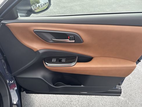 New 2025 Toyota Crown Signia w/ Advanced Technology Package image 39