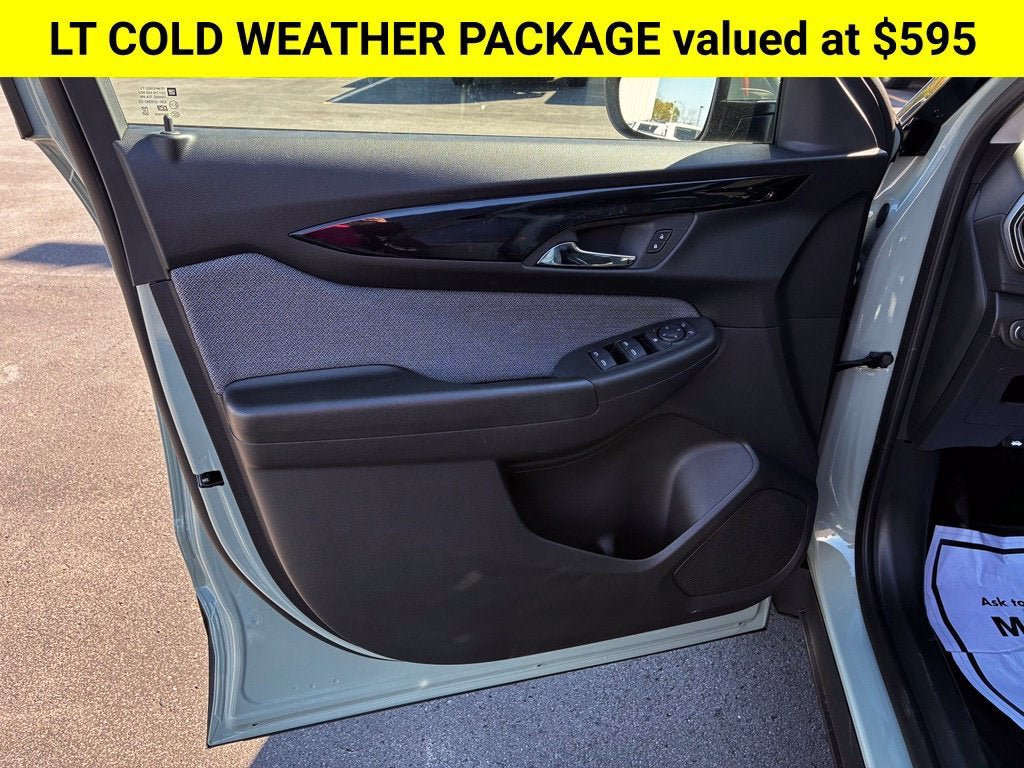 New 2026 Chevrolet TrailBlazer LT w/ LT Cold Weather Package FWD image 2