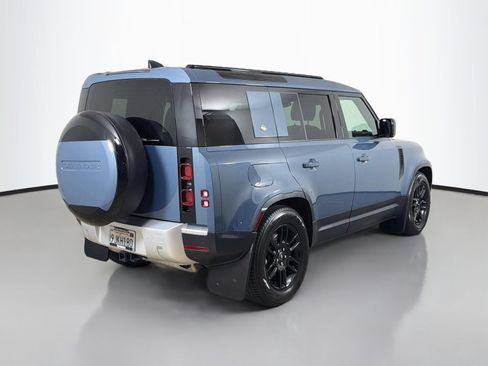 Used 2024 Land Rover Defender 110 S AWD/4WD image 5