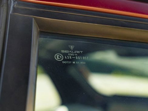 Used 1986 Porsche 944 Turbo image 89