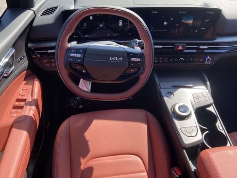 New 2026 Kia Sportage SX Prestige AWD/4WD image 9