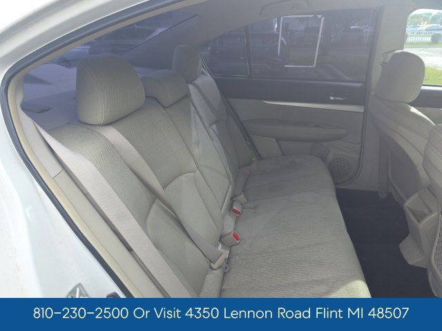 Used 2011 Subaru Legacy 2.5i Premium AWD/4WD image 18