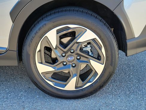 Used 2024 Subaru Crosstrek 2.5i Limited image 11