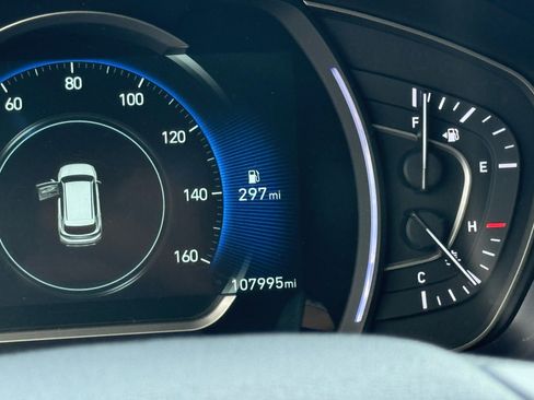 Used 2020 Hyundai Santa Fe SEL image 24