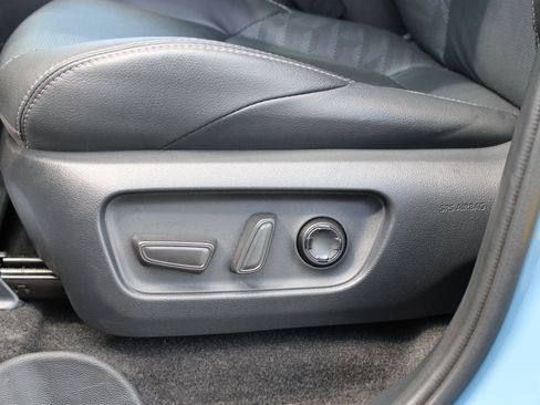 Used 2025 Toyota 4Runner TRD Off-Road Premium AWD/4WD image 14