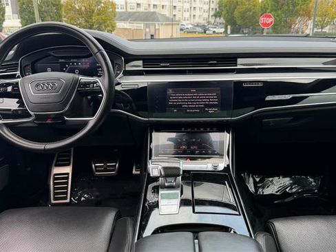 Used 2020 Audi S8 L AWD/4WD image 23