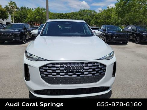 Certified 2025 Audi Q5 Premium w/ Convenience Package AWD/4WD image 14