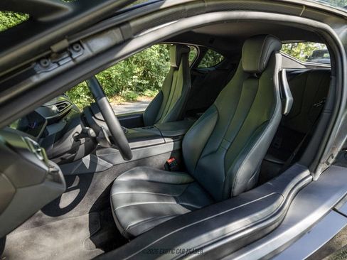 Used 2015 BMW i8 AWD/4WD image 27