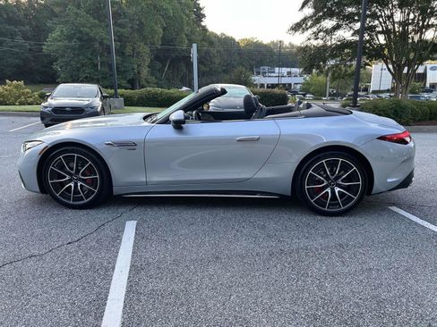 Certified 2022 Mercedes-Benz SL 55 AMG 4MATIC image 25