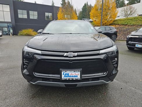 New 2026 Chevrolet Blazer EV LT image 2