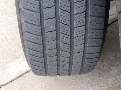 Used 2021 GMC Yukon AT4 w/ Rear Media and Nav Package image 11