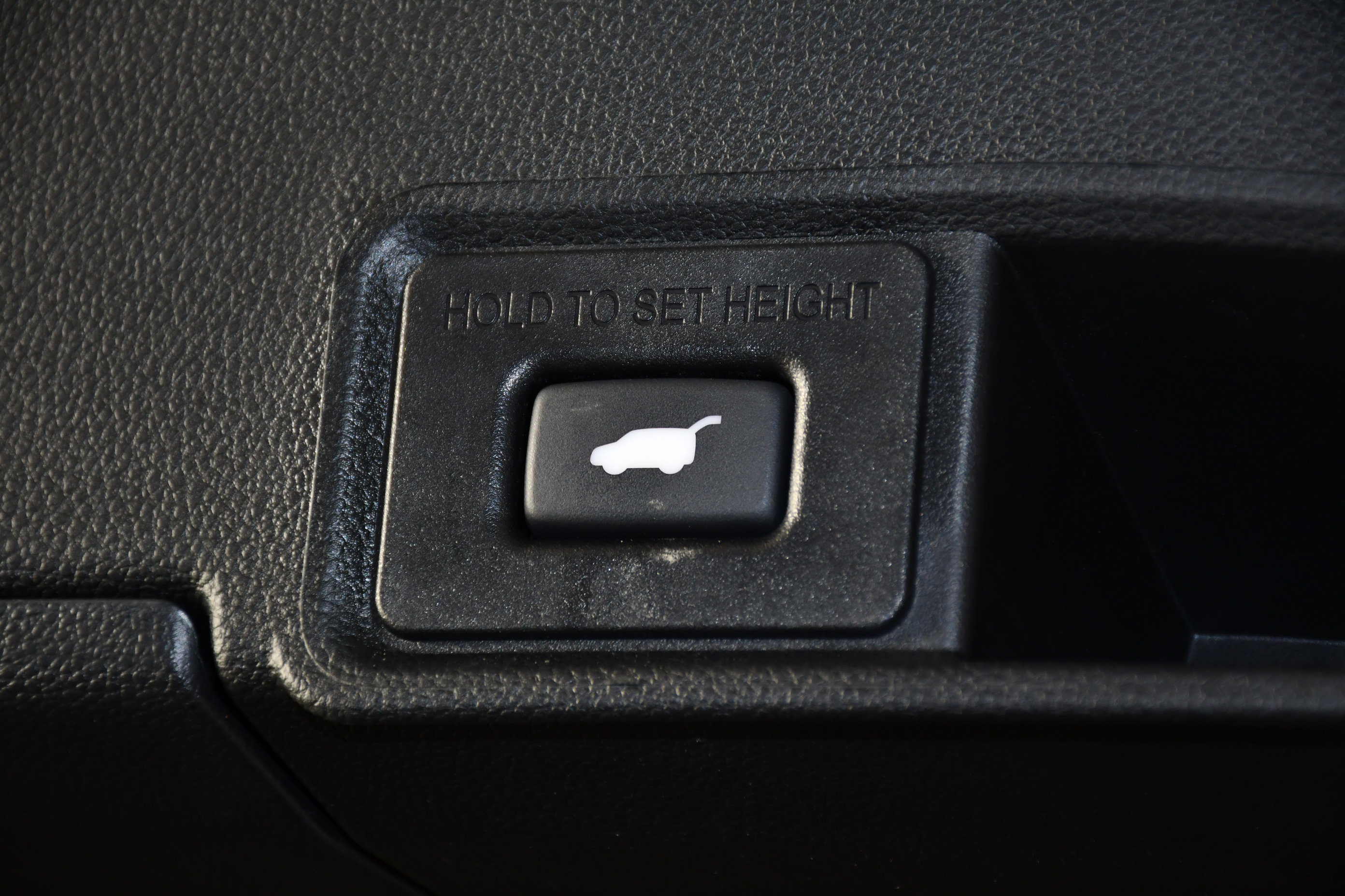 Used 2025 Acura RDX SH-AWD image 49