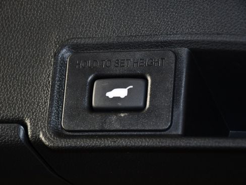 Certified 2025 Acura RDX SH-AWD image 49