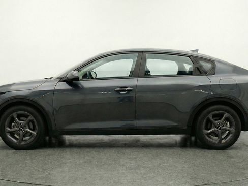 Used 2025 Kia K4 LXS image 5