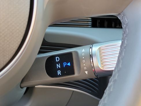 Certified 2024 Hyundai Ioniq 5 SEL RWD image 11