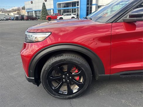 Used 2021 Ford Explorer ST w/ Equipment Group 401A image 9