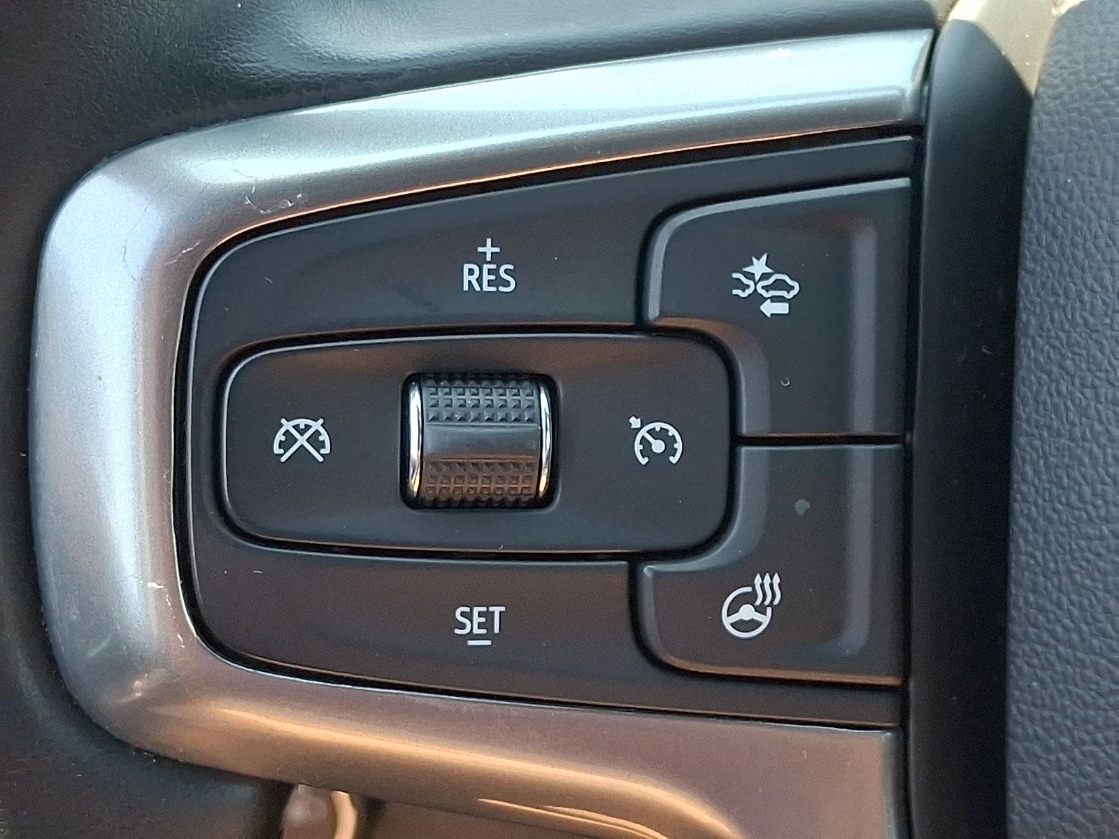 Certified 2023 Chevrolet Silverado 1500 LT AWD/4WD image 22