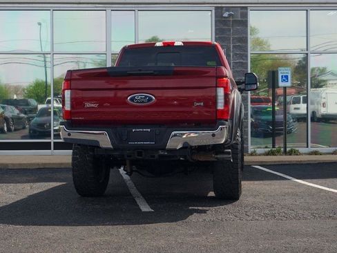 Used 2017 Ford F250 Lariat w/ Lariat Ultimate Package AWD/4WD image 3