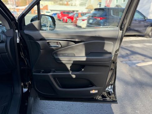 Used 2020 Honda Pilot Touring image 51